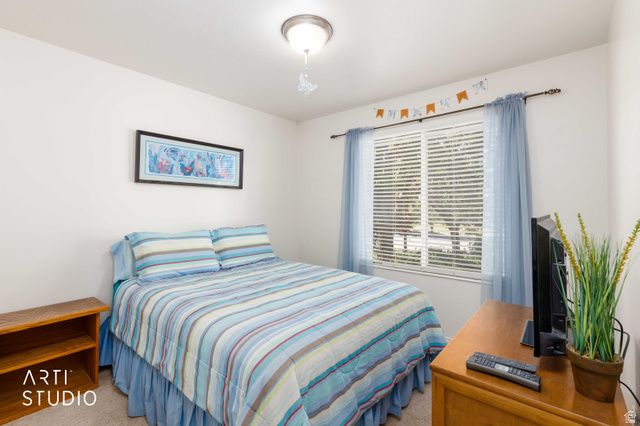 882 W 25 N, Clearfield, UT 84015