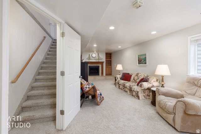 882 W 25 N, Clearfield, UT 84015