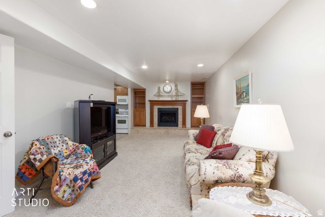 882 W 25 N, Clearfield, UT 84015