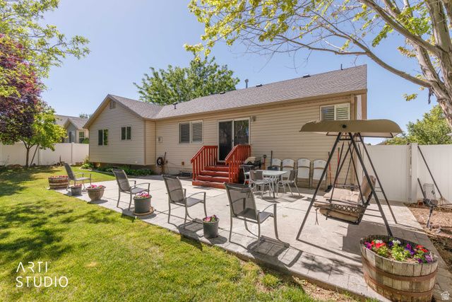 882 W 25 N, Clearfield, UT 84015