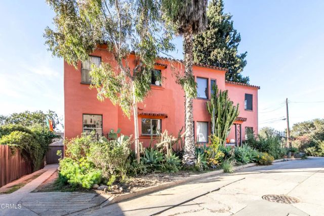 2309 Vista Gordo Drive, Los Angeles, CA 90026