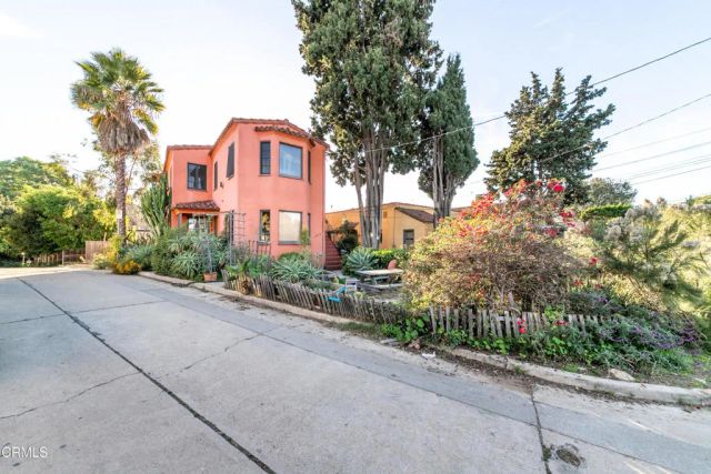 2309 Vista Gordo Drive, Los Angeles, CA 90026