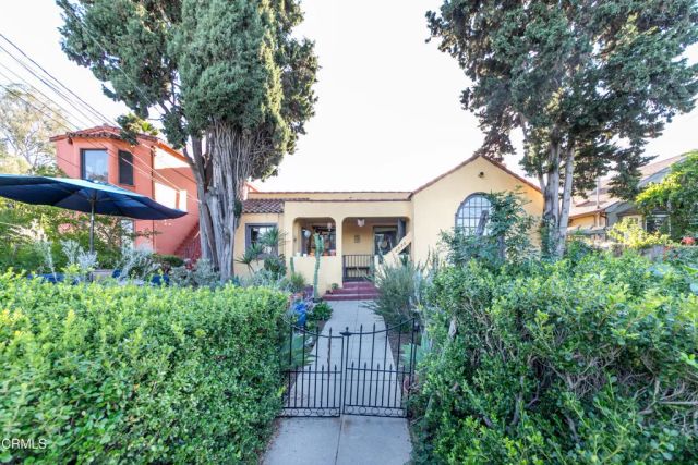 2309 Vista Gordo Drive, Los Angeles, CA 90026