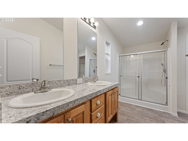 820 FENWICK St, Coos Bay, OR 97420