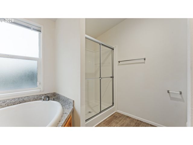 820 FENWICK St, Coos Bay, OR 97420