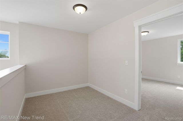 2100 Crested Butte Drive, White Lake Charter Township, MI 48383