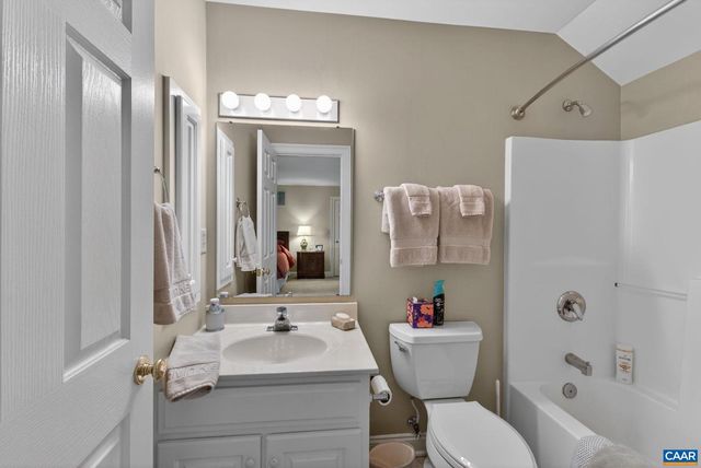 3501 WEDGEWOOD CT, Keswick, VA 22947