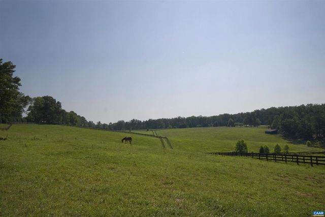 3501 WEDGEWOOD CT, Keswick, VA 22947