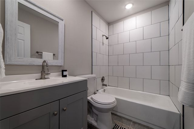 4015 Mount Royal Street, Dallas, TX 75211