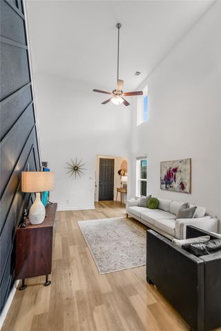 616 Pheasant Hill LN, Georgetown, TX 78628