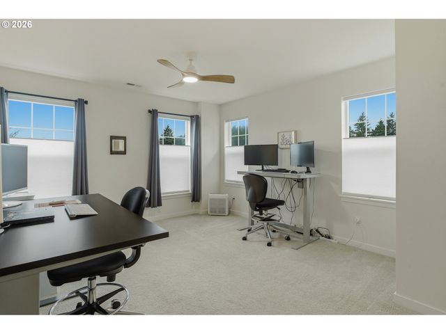 7594 Se DIVISION St, Portland, OR 97206