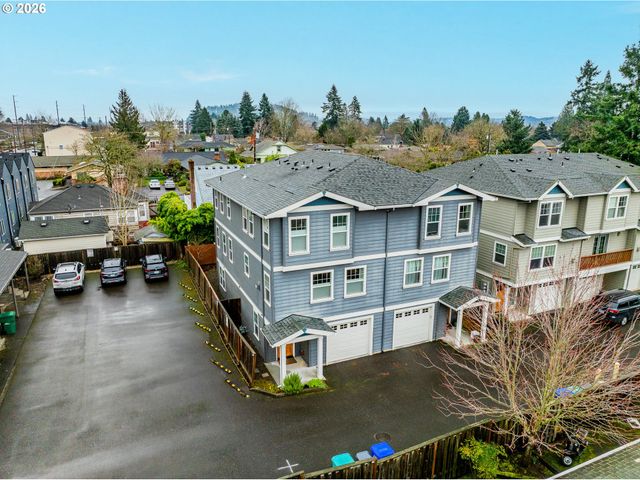 7594 Se DIVISION St, Portland, OR 97206