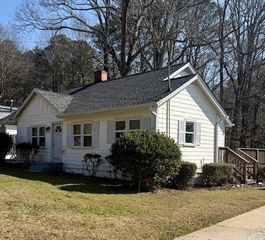 1005 Whitehead Road, Sugar Hill, GA 30518