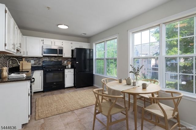 223 Tomahawk Ct, Montgomery Twp., NJ 08502