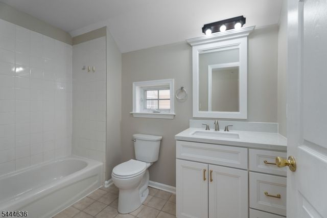 223 Tomahawk Ct, Montgomery Twp., NJ 08502