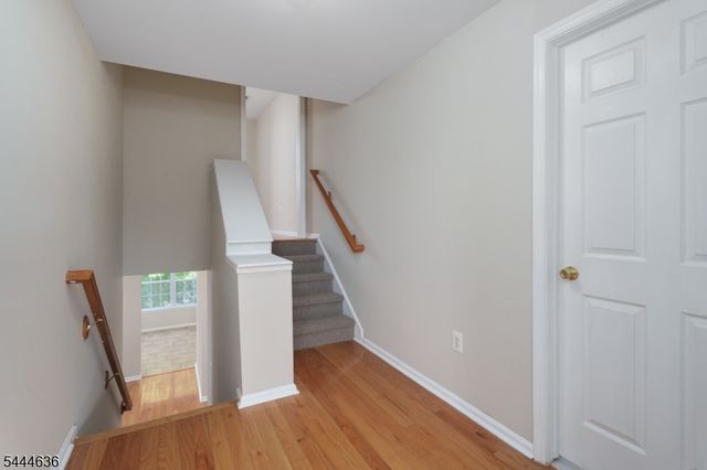 223 Tomahawk Ct, Montgomery Twp., NJ 08502