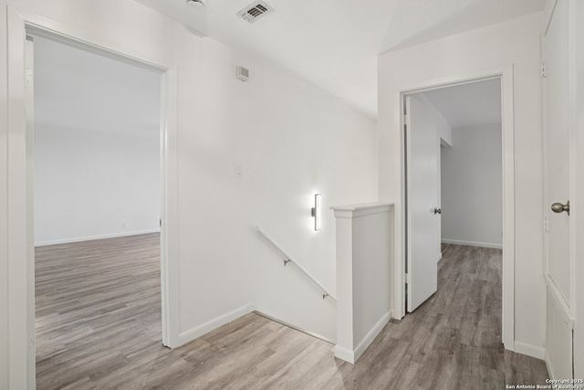 1923 Town Oak, San Antonio, TX 78232