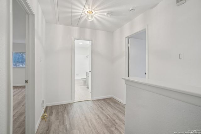 1923 Town Oak, San Antonio, TX 78232