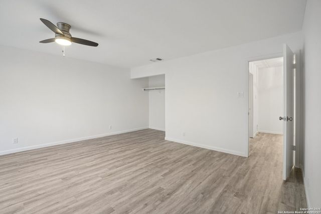 1923 Town Oak, San Antonio, TX 78232