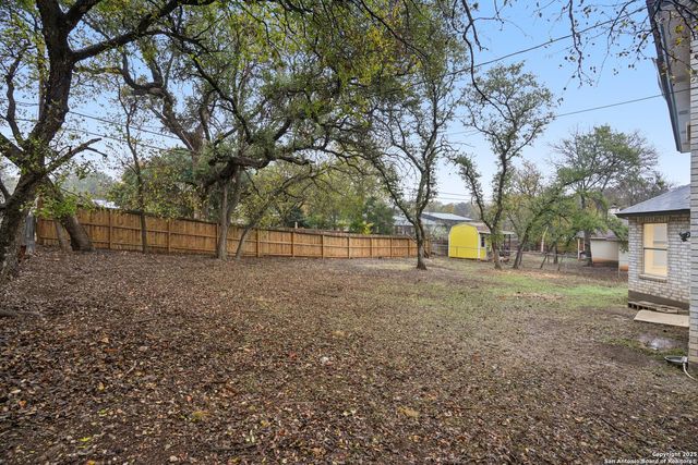 1923 Town Oak, San Antonio, TX 78232