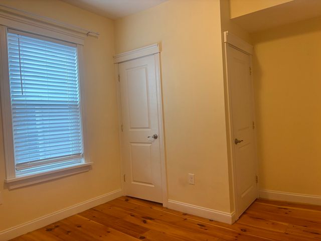 93 Bridge St 3, Salem, MA 01970