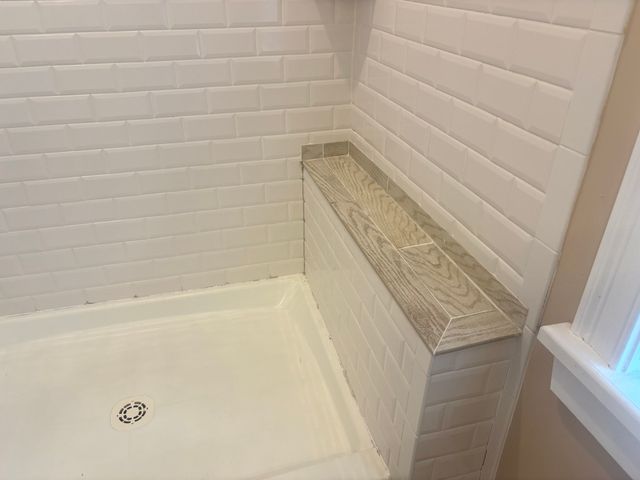 93 Bridge St 3, Salem, MA 01970