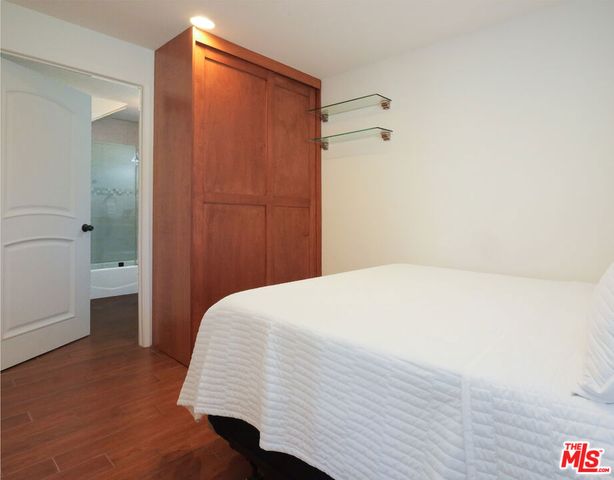 2501 Ralston Lane, Redondo Beach, CA 90278