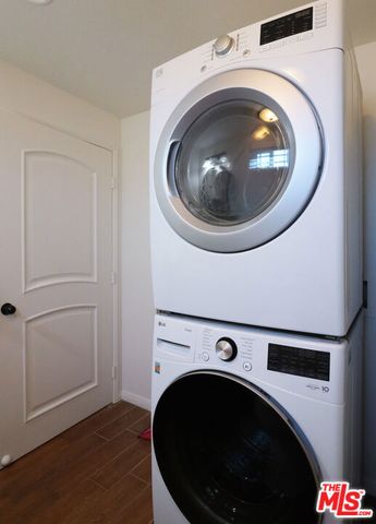 2501 Ralston Lane, Redondo Beach, CA 90278