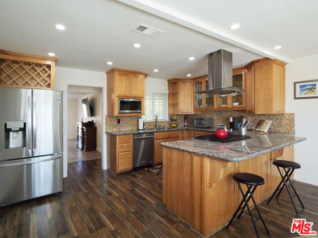 2501 Ralston Lane, Redondo Beach, CA 90278