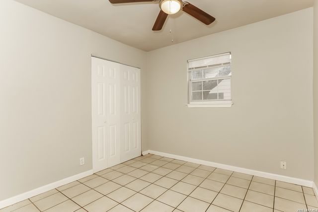 738 Sterling Drive, San Antonio, TX 78220