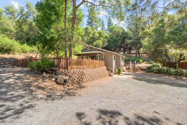 954 Wren Ct, Placerville, CA 95667