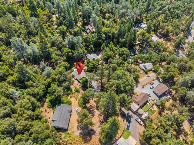 954 Wren Ct, Placerville, CA 95667