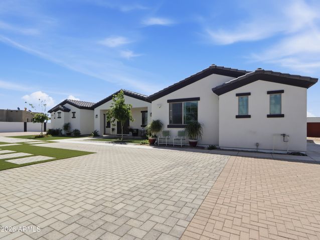 5995 E ROLLING RIDGE Road, San Tan Valley, AZ 85140