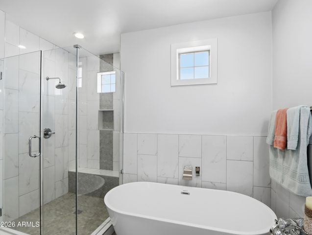 5995 E ROLLING RIDGE Road, San Tan Valley, AZ 85140