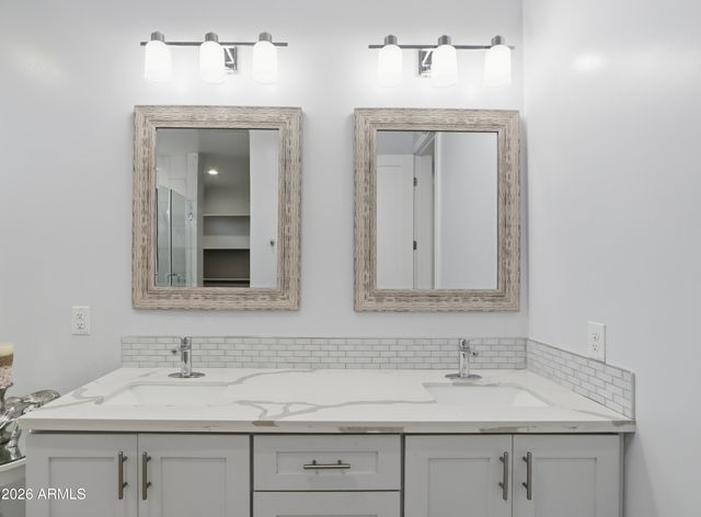 5995 E ROLLING RIDGE Road, San Tan Valley, AZ 85140