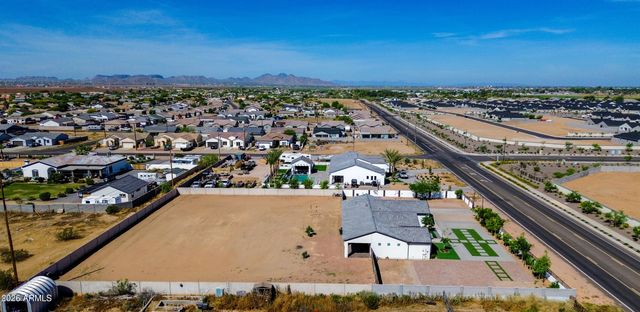 5995 E ROLLING RIDGE Road, San Tan Valley, AZ 85140