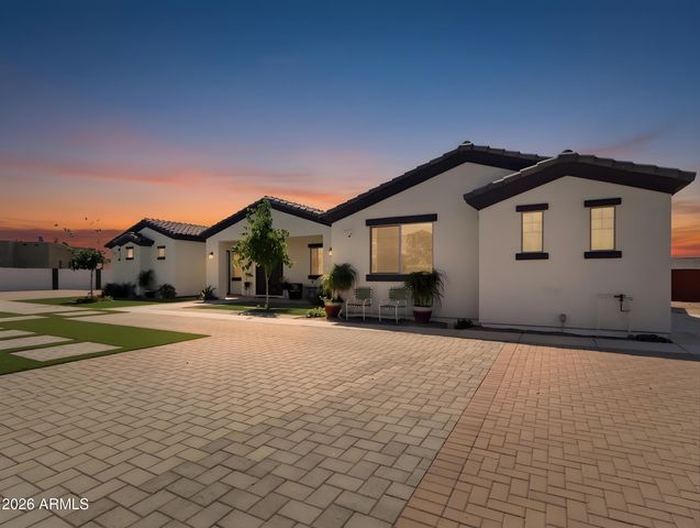 5995 E ROLLING RIDGE Road, San Tan Valley, AZ 85140