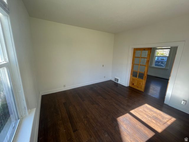 300 S LARKIN LN, Kaysville, UT 84037