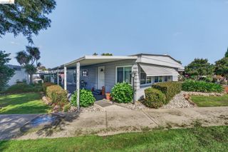 1057 Peralta Rd 26, Concord, CA 94520