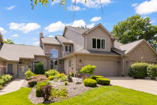 14306 S Blue Spruce Court, Orland Park, IL 60462