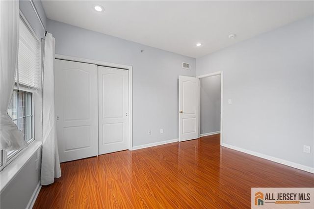 131 Frank Court 131, South Plainfield, NJ 07080