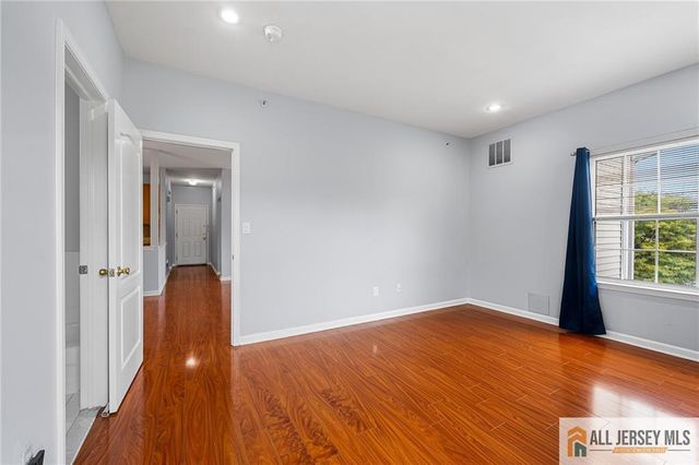 131 Frank Court 131, South Plainfield, NJ 07080