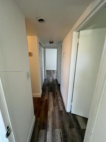 6133 SW 69th St 38, South Miami, FL 33143