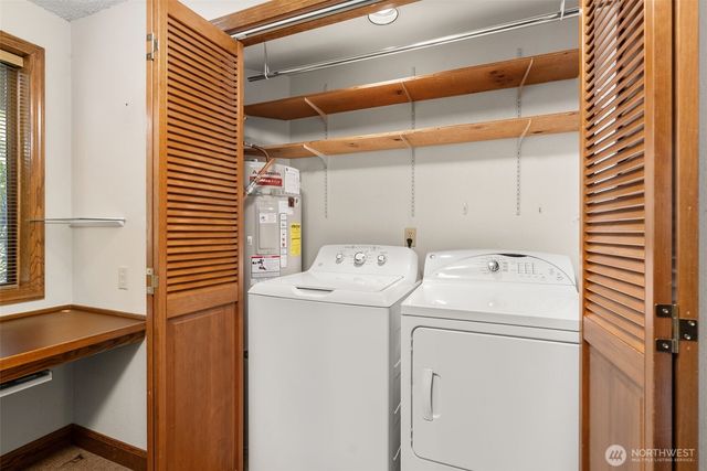 6821 Foothill Loop SW, Olympia, WA 98512