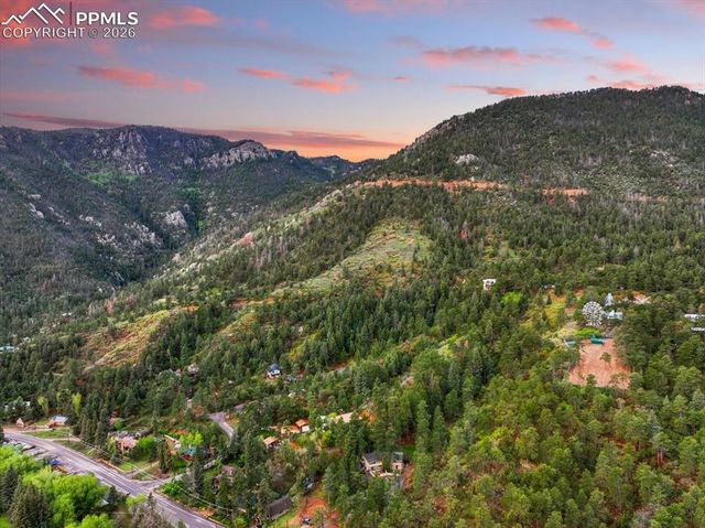 4840-4860 Pikes Peak Highway, Cascade, CO 80809