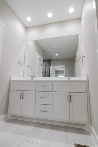1050 Edinburgh Drive, Conway, AR 72034
