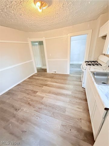 3119 W 68th Street, Cleveland, OH 44102