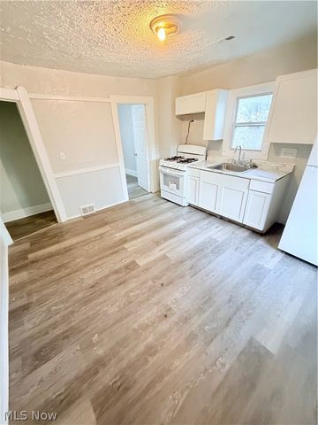 3119 W 68th Street, Cleveland, OH 44102