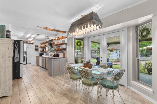 105 Jena Ln., Lumberton, TX 77657