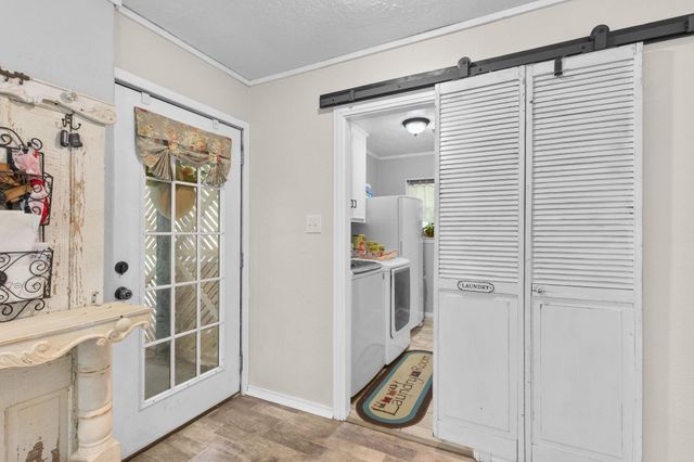 105 Jena Ln., Lumberton, TX 77657